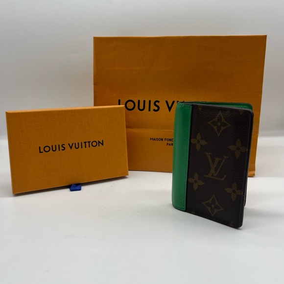 Louis Vuitton Classic Monogram Pocket Organizer - Picture 6 of 6
